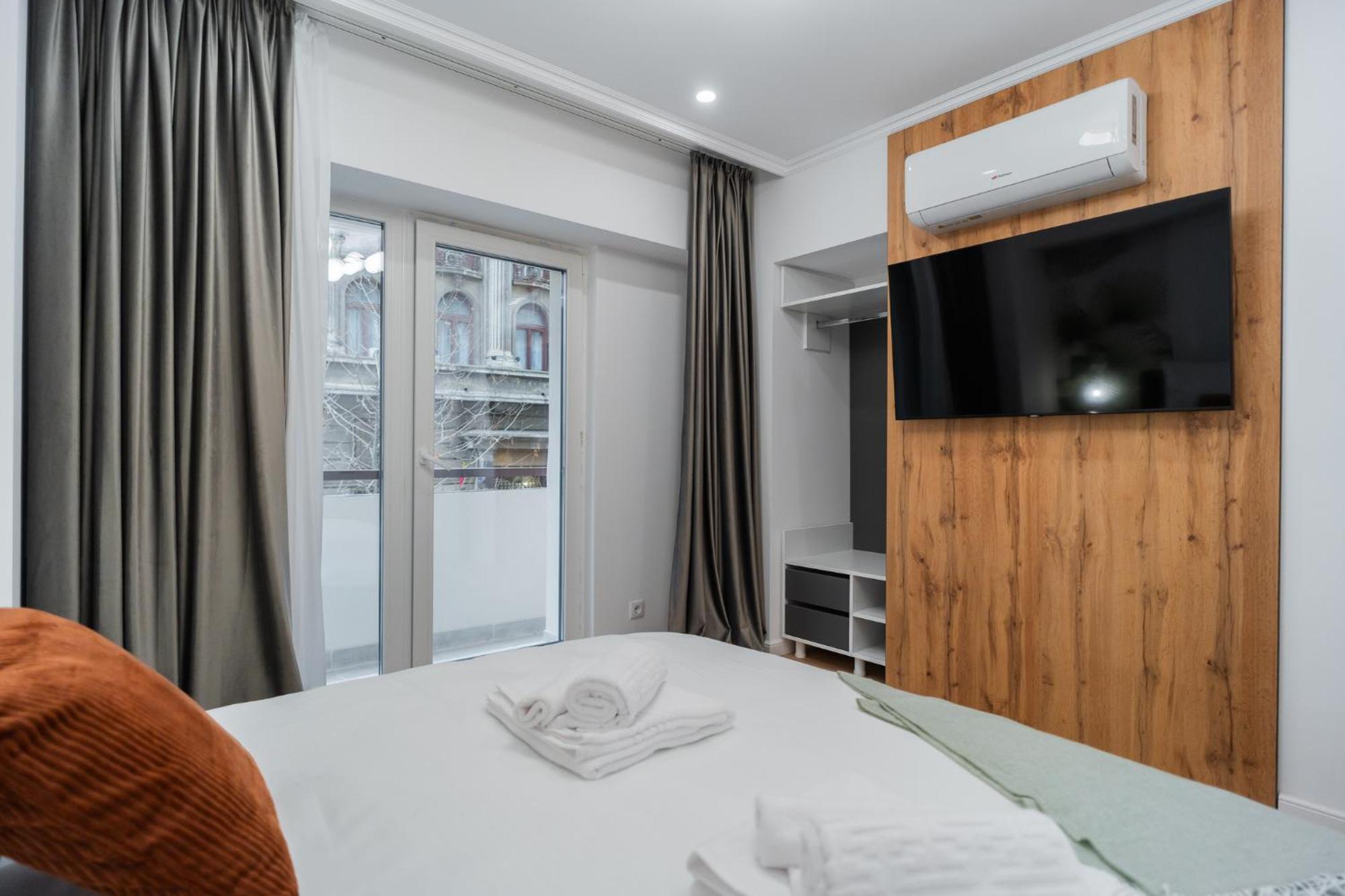 Urban Pearl - Old Town - Unique 4Br/3Ba Apartment Bucharest Luaran gambar