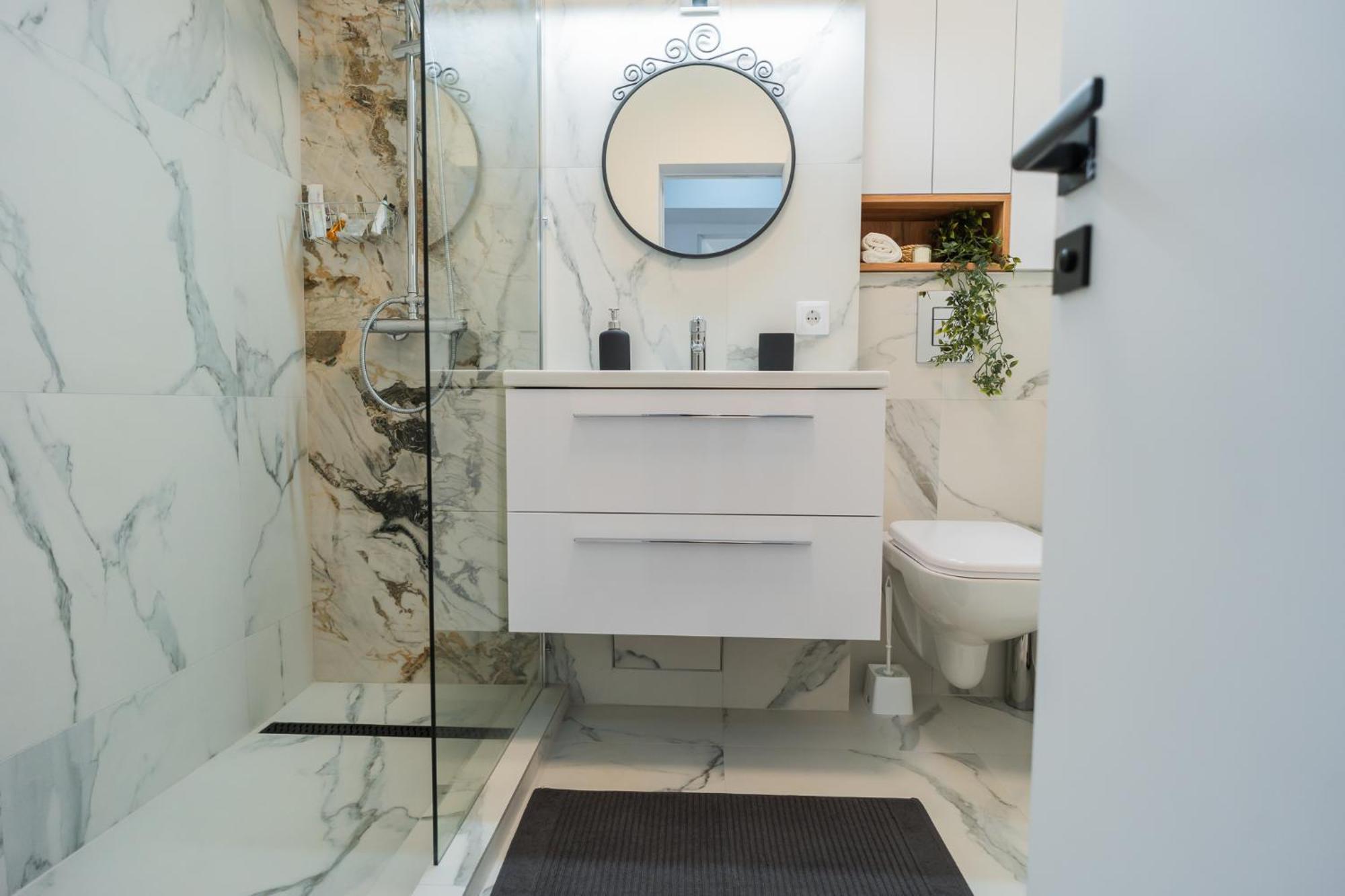 Urban Pearl - Old Town - Unique 4Br/3Ba Apartment Bucharest Luaran gambar