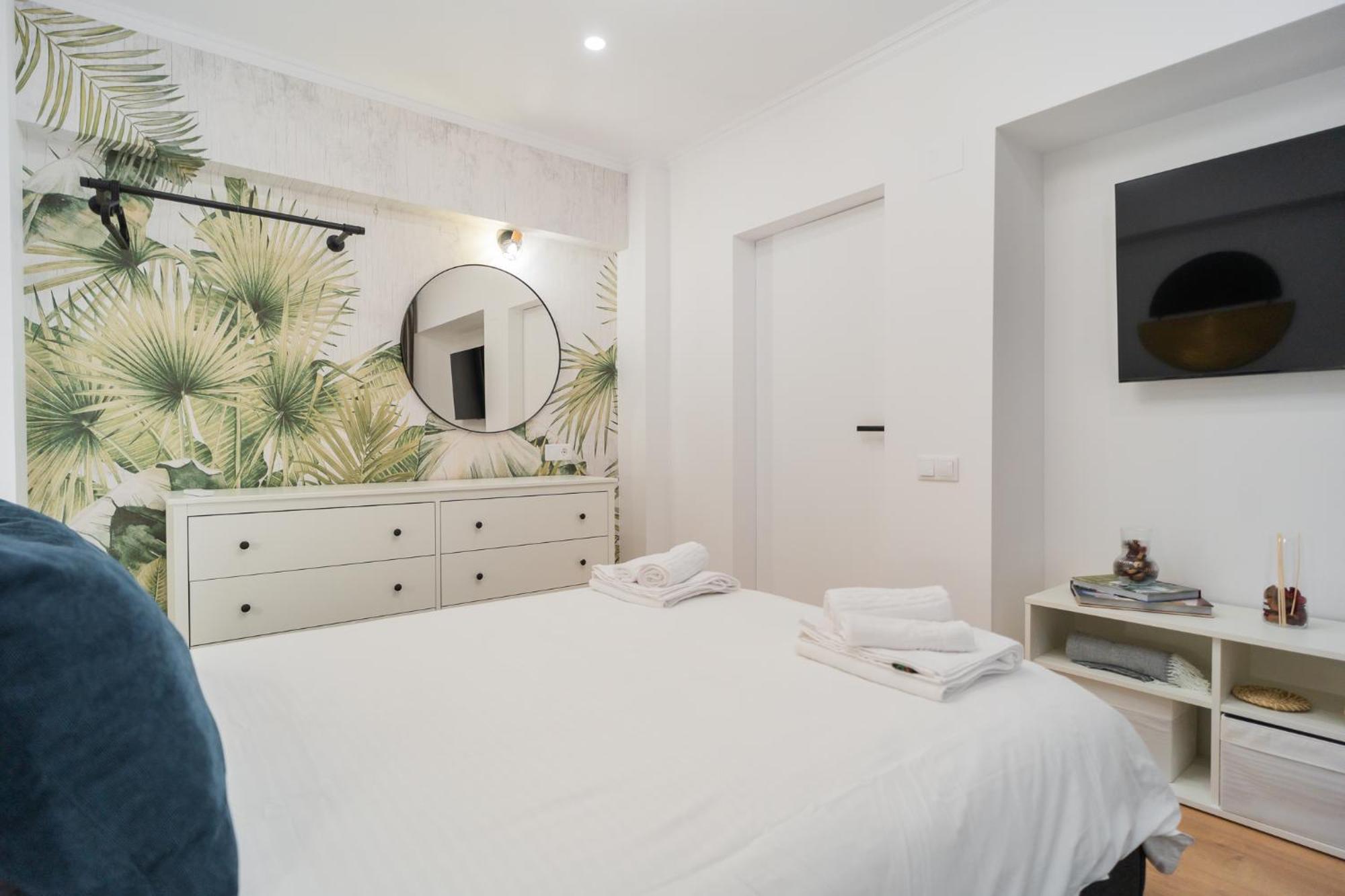 Urban Pearl - Old Town - Unique 4Br/3Ba Apartment Bucharest Luaran gambar